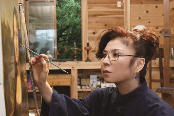 【追悼】箱根強羅のアトリエで一心不乱に絵筆をとった画家・八代亜紀さんが語っていたこと