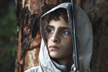 戦争の轟音の中の〝生〟を見つめる『国境の夜想曲』