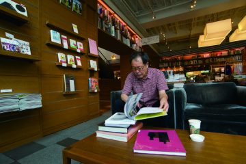 街に出掛けたら、本屋さんをのぞいてみよう