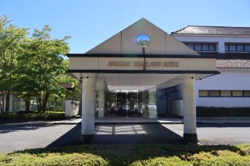 元男爵家の別邸からの流れをくむ、歴史あるホテルを愛おしまれるお客様に接して