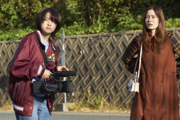 主演・蓮佛美沙子、共演・伊藤万理華によるヒューマンコメディ映画『女優は泣かない』