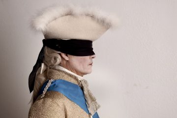 ジョニー・デップのルイ15世と、ヴェルサイユ宮殿を牛耳った公妾デュ・バリー夫人との愛と波乱の物語『ジャンヌ・デュ・バリー 国王最期の愛人』の見どころ