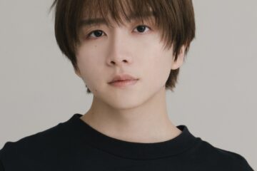 俳優業の傍ら、アーティストとしても活躍する板垣李光人が、初の絵本『ボクのいろ』出版(11月発売)